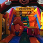 Castillo hinchable de Walt Disney