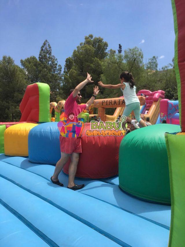Pruebas de eliminación con hinchables.