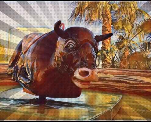 Toro mecánico, el hinchable mecánico del momento