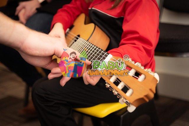 Clases de guitarra para niños