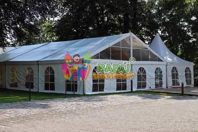 Alquiler de carpas y escenarios para eventos