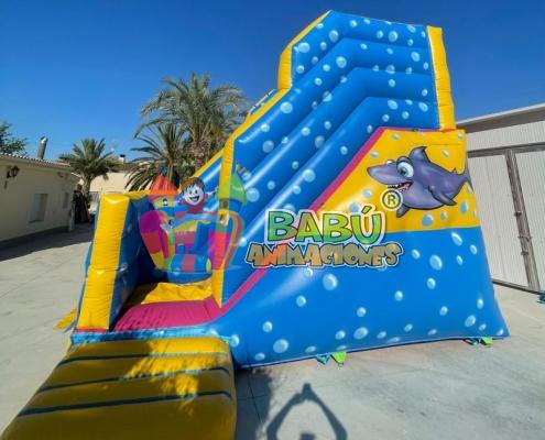 Alquilar Hinchable tiburón acuático
